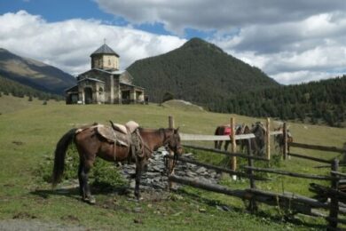 Tuschetien in Georgien kann am besten beim Wandern erkundet werden