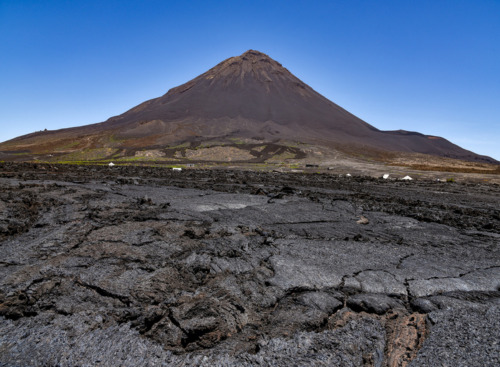 Ansicht auf den aktiven Vulkan in Caldeira von Fogo